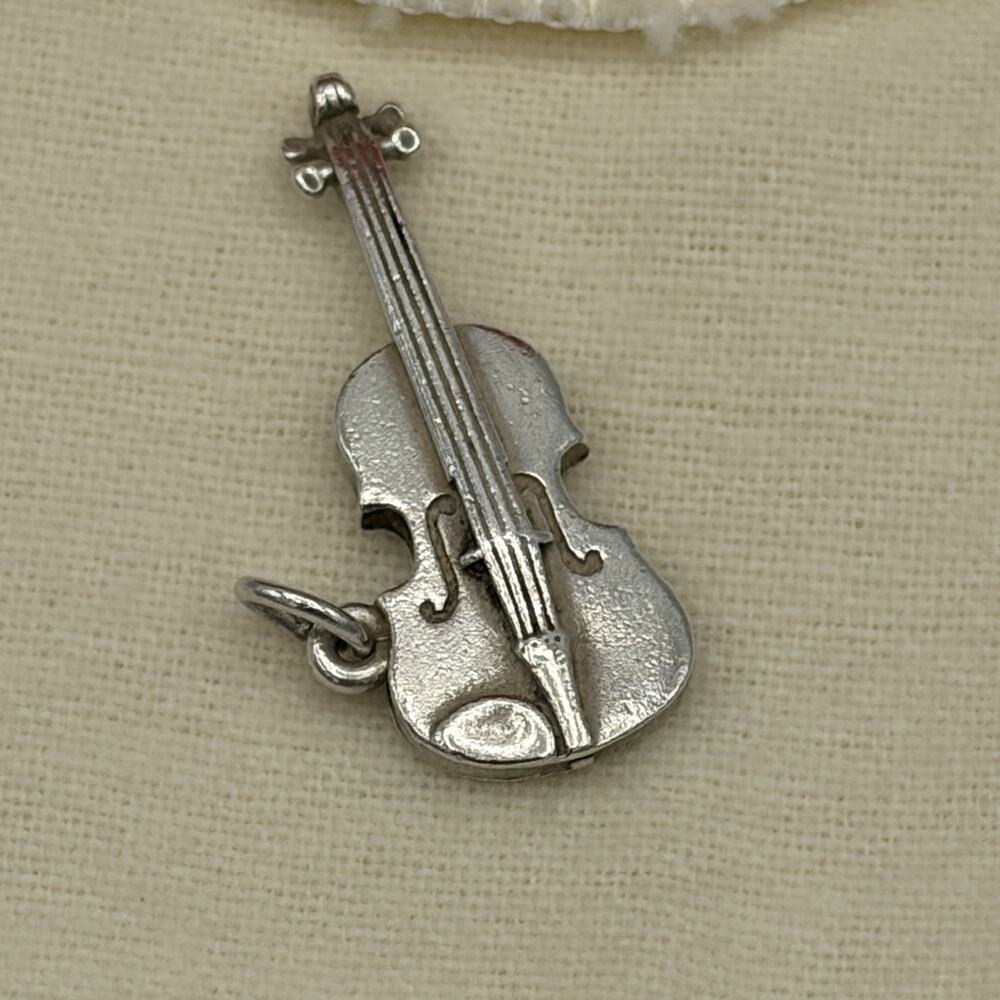 James Avery RETIRED Violin Fiddle Sterling Silver Charm Intricate 3D Design